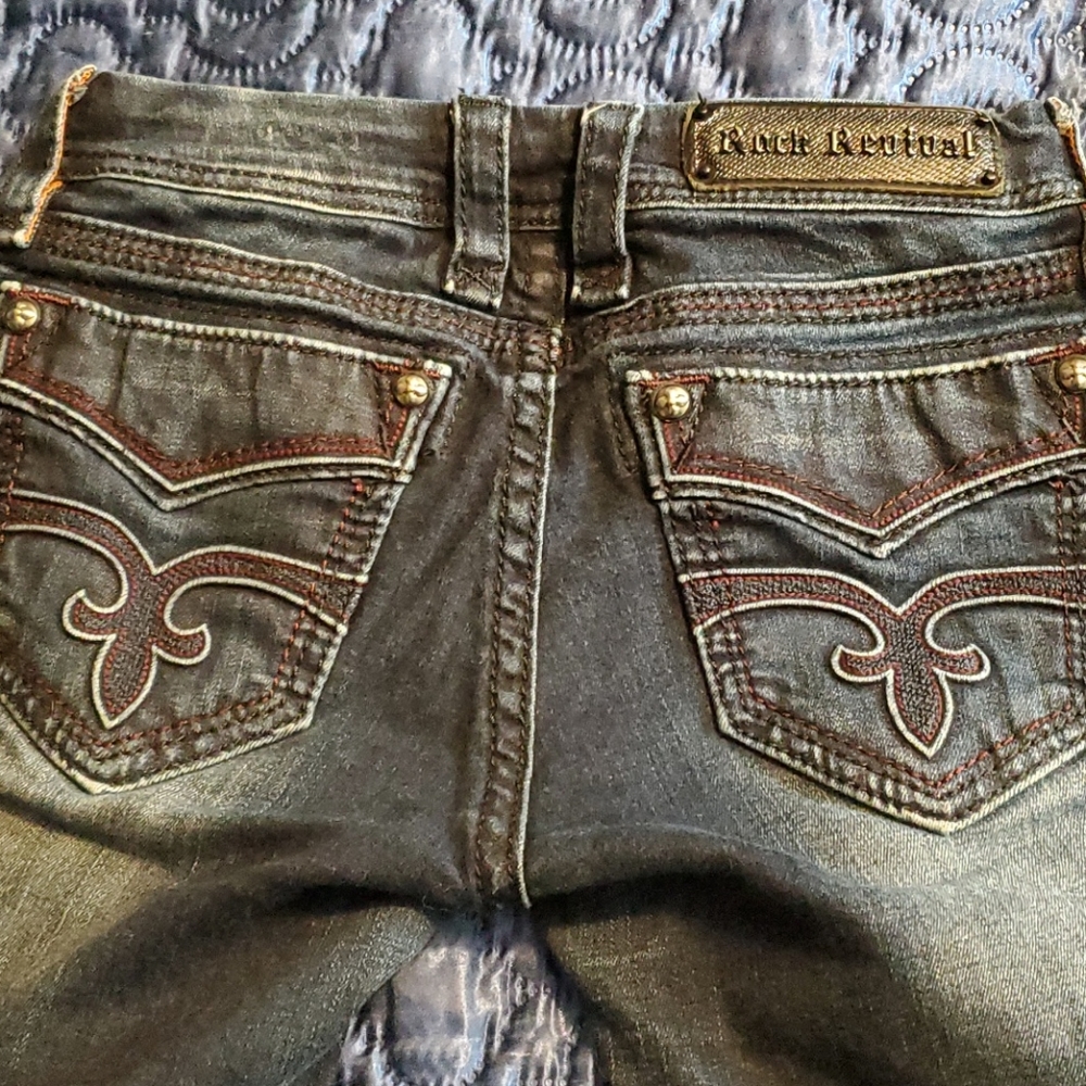 Jeans - Picture 4 of 5